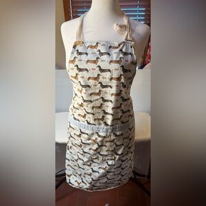 MILLIE GREEN  Dauchshund Kitchen Apron Excellent Condition